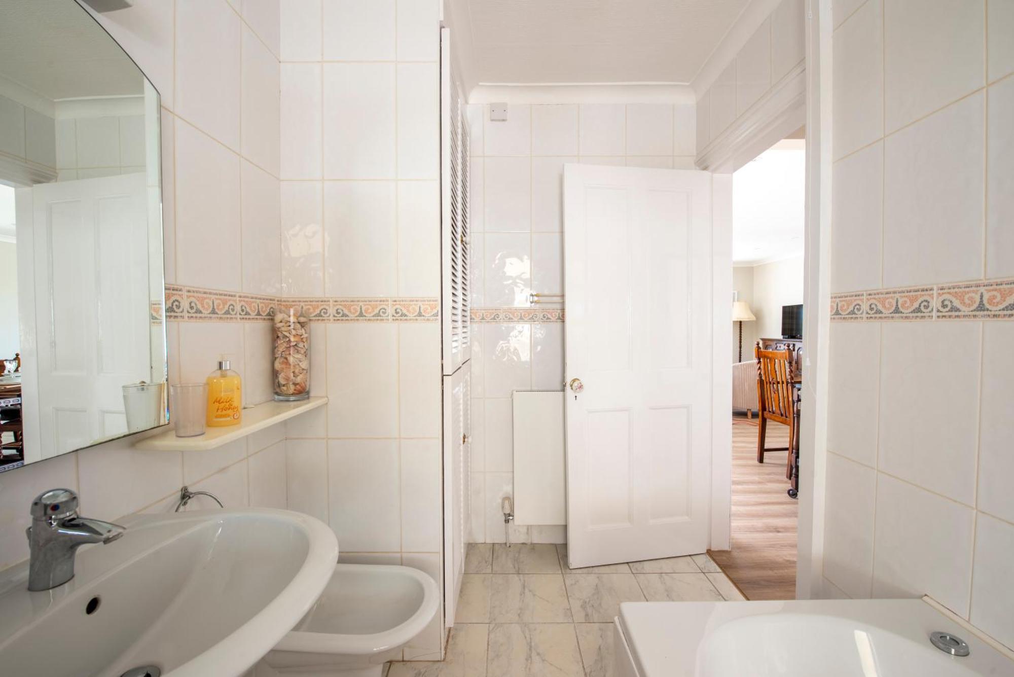 Family House 200m To Sea 5 Min To Tenby Town Centre Penally