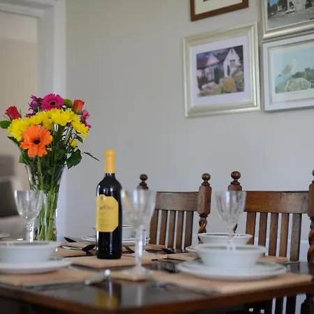 Family Beach House 200M To Sea 5 Min To Tenby Town Centre Penally Exterior photo